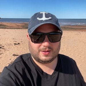 Meet your Posher, Bradley